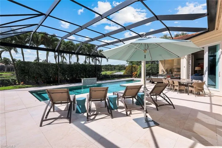 2048 Isla Vista Ln E, Naples, Florida 34105