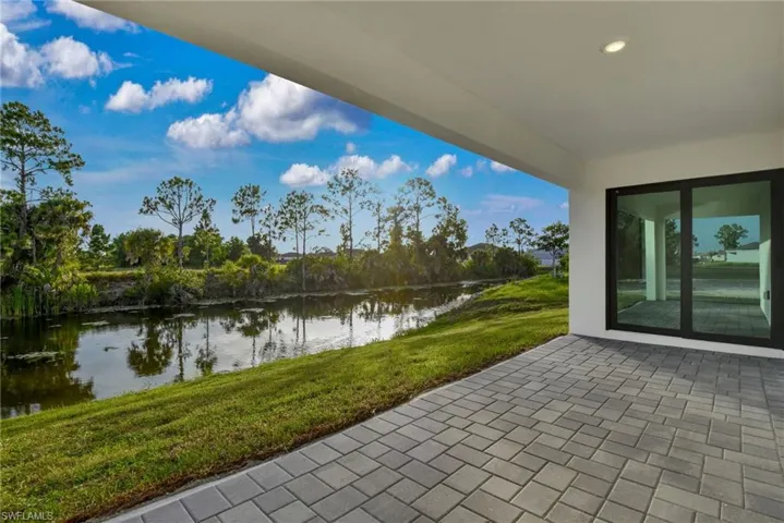 4110 Ne 19th Pl, Cape Coral, Florida 33909