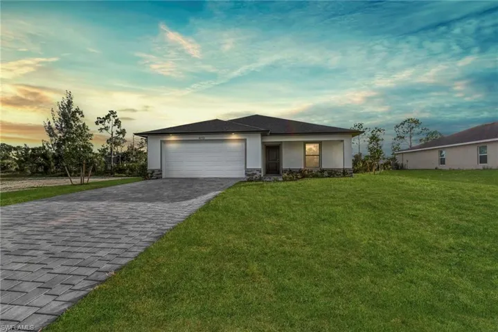 4110 Ne 19th Pl, Cape Coral, Florida 33909