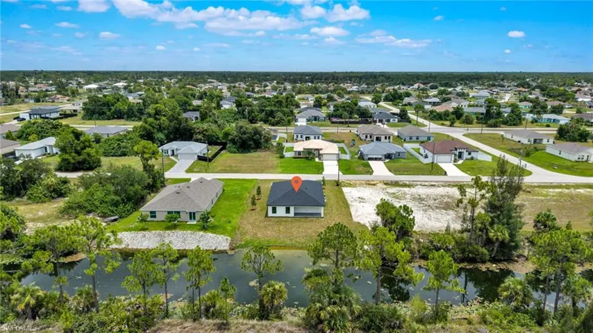 4110 Ne 19th Pl, Cape Coral, Florida 33909