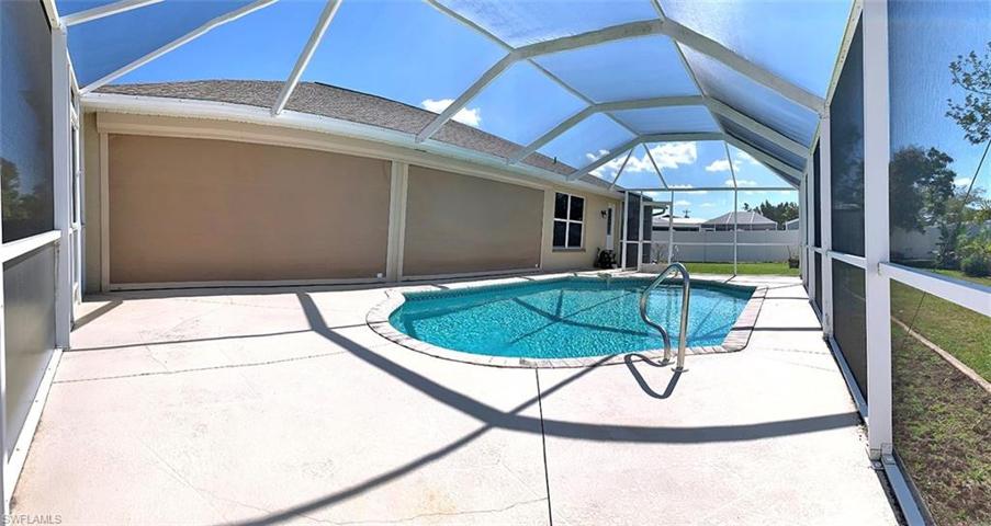 Roll-down Hurricane Protection - Lanai