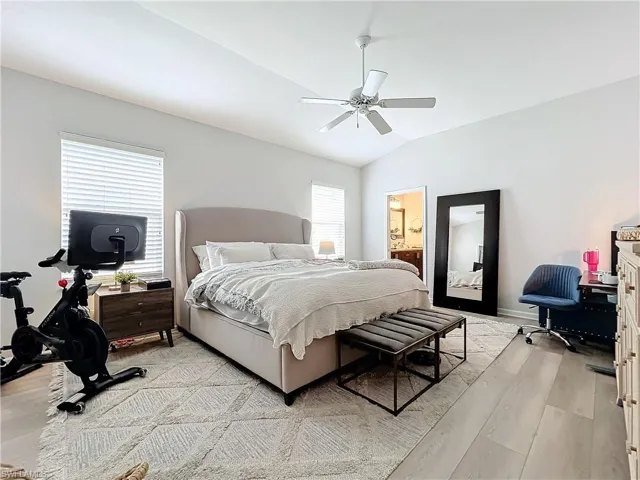 6999  Burnt Sienna  CIR, Naples, FL 34109