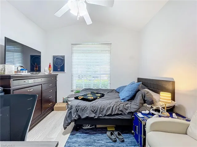 6999  Burnt Sienna  CIR, Naples, FL 34109