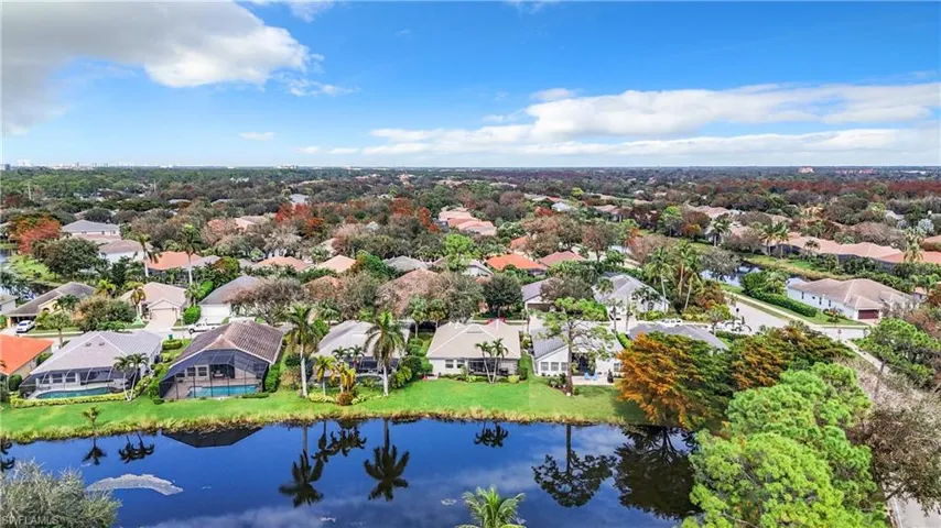 6999  Burnt Sienna  CIR, Naples, FL 34109