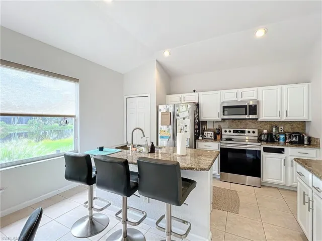 6999  Burnt Sienna  CIR, Naples, FL 34109