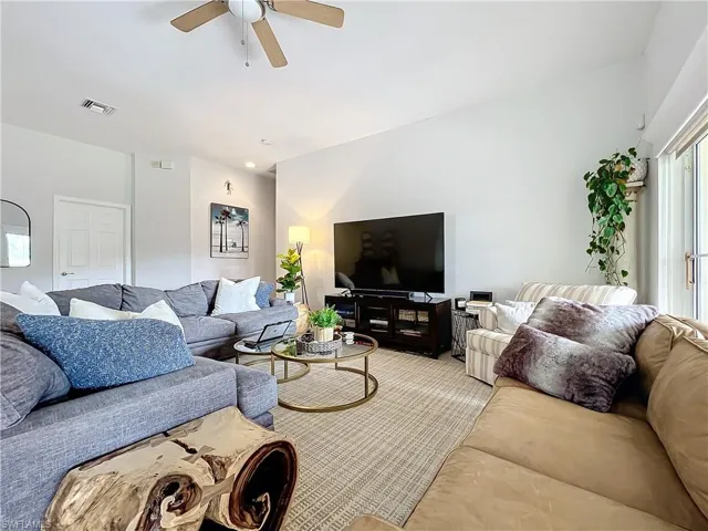 6999  Burnt Sienna  CIR, Naples, FL 34109