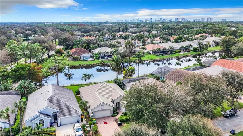 6999  Burnt Sienna  CIR, Naples, FL 34109