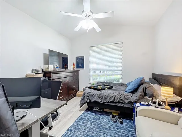 6999  Burnt Sienna  CIR, Naples, FL 34109