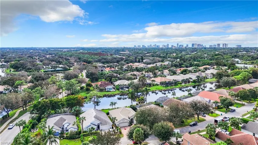 6999  Burnt Sienna  CIR, Naples, FL 34109