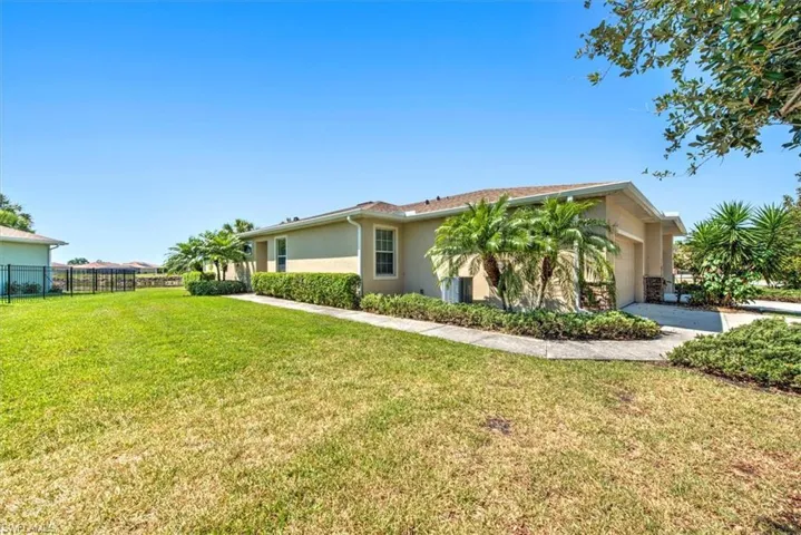 20564  Chestnut Ridge  DR, North Fort Myers, FL 33917