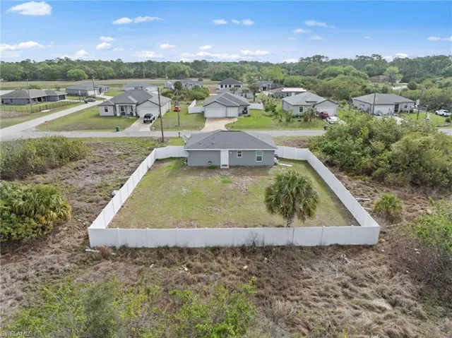 3113 Pebble Ln, Labelle, Florida 33935