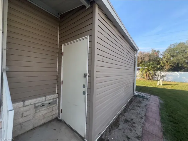 5054  Fiddleleaf  DR, Fort Myers, FL 33905