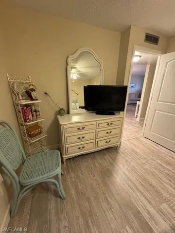 1828 Pine Valley Dr # 115, Fort Myers, Florida 33907