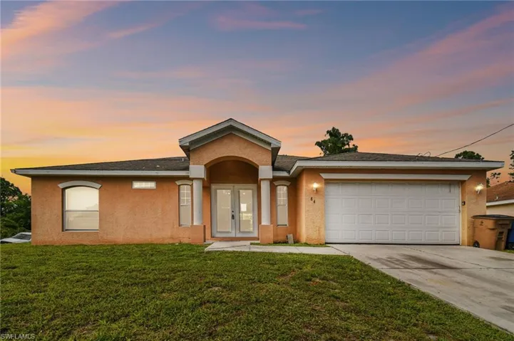 841  Calhoun E ST, Lehigh Acres, FL 33974