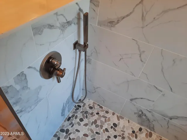 CUSTOM TILED MASTER SHOWER