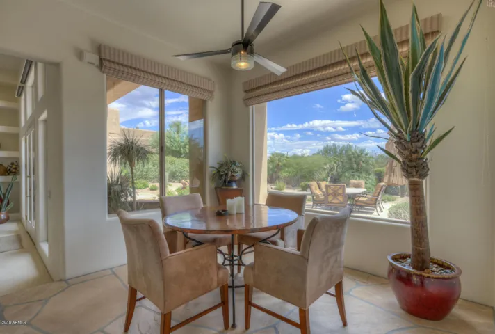 Breakfast nook