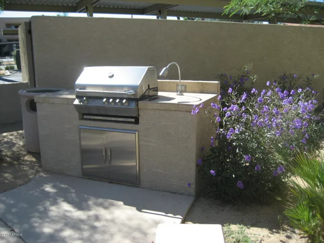 Community grills