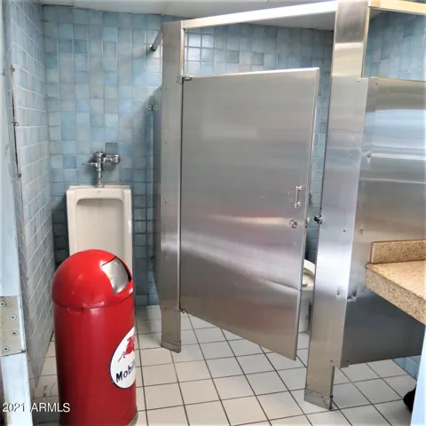 780