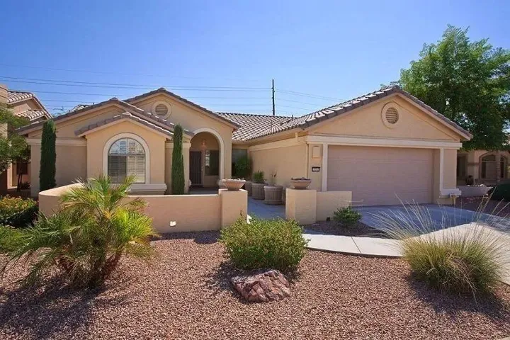 15743 W VERDE  Lane, Goodyear, AZ 85395