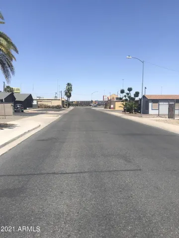780
