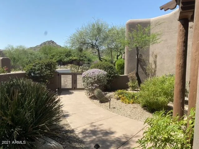 780