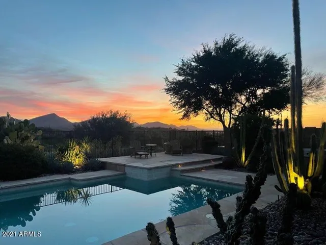 Amazing Arizona Sunset Waiting for You!