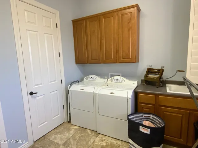Laundry Room with Sink!