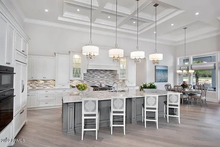ENORMOUS GOURMET KITCHEN !