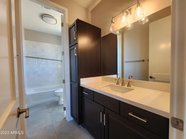 JACK & JILL BATH - ACTUAL PICTURE OF COMPLETED HOME