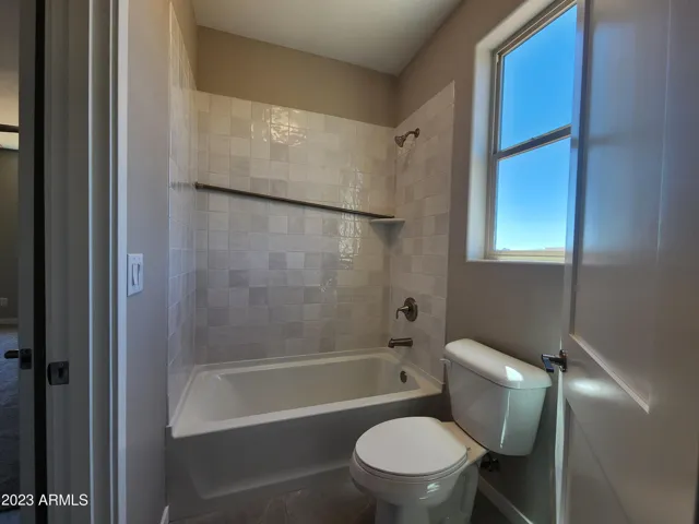 JACK & JILL BATH - ACTUAL PICTURE OF COMPLETED HOME