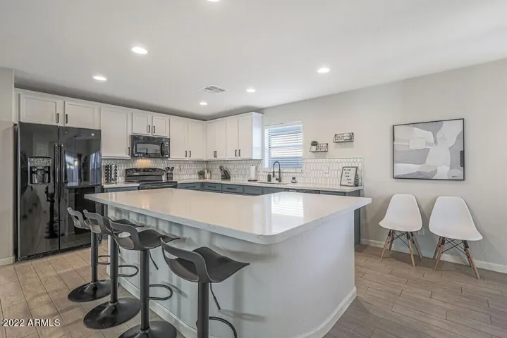 11723 W DONALD  Court, Sun City, AZ 85373