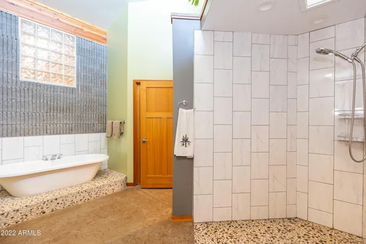 Upstairs/master bath
