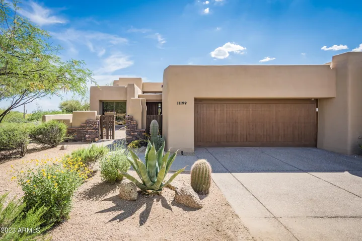 11199 E PROSPECT POINT  Drive, Scottsdale, AZ 85262