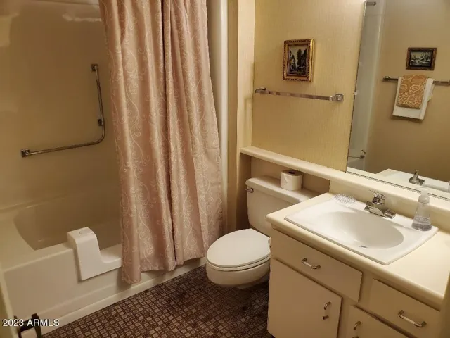 780