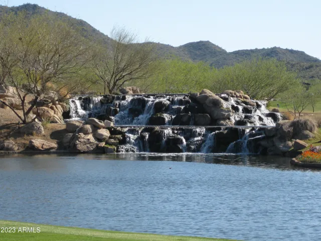 Water Feature on Persimmon #2
