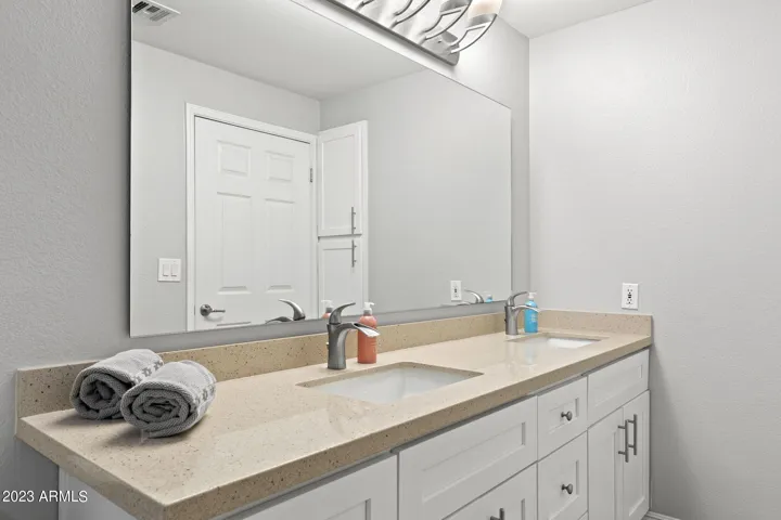 His/Hers Sinks