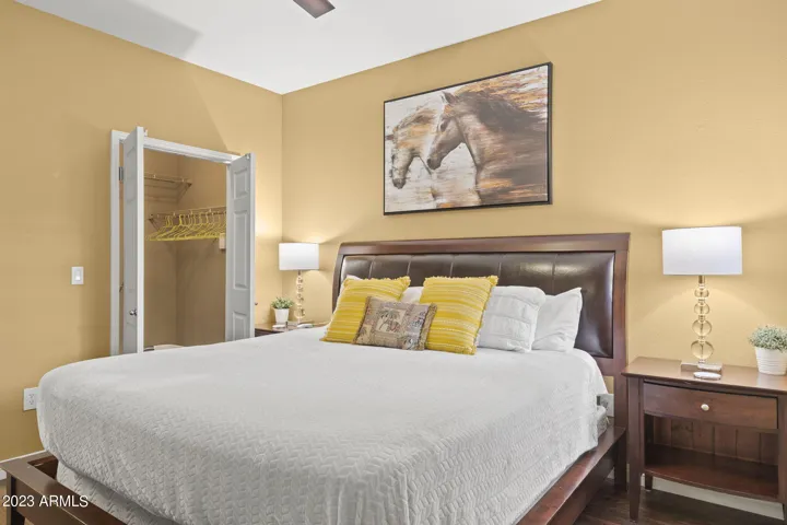 King Bed- Walk In Closet