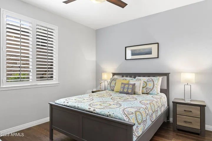 Queen Bed