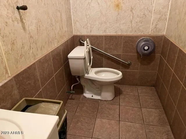 780