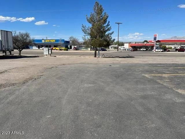 780