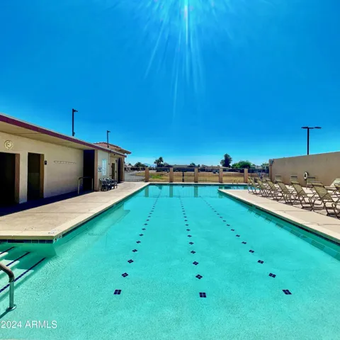 3-6 foot deep! Heated Year Round!