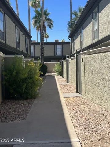 780
