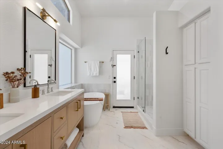 780