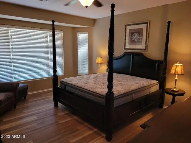 780