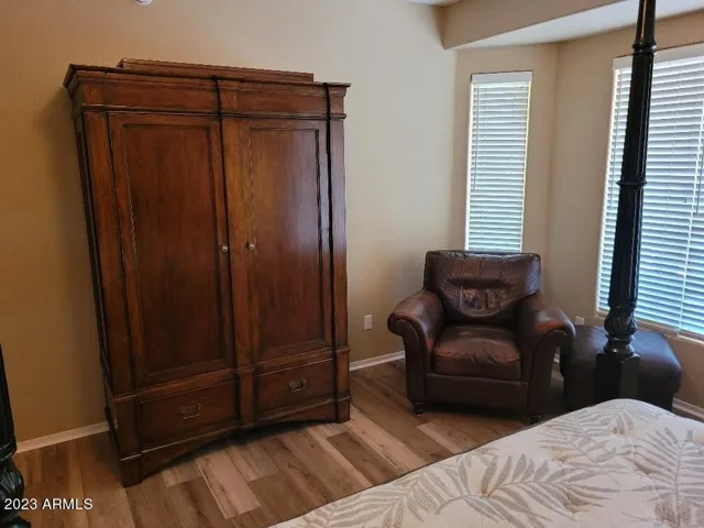 780
