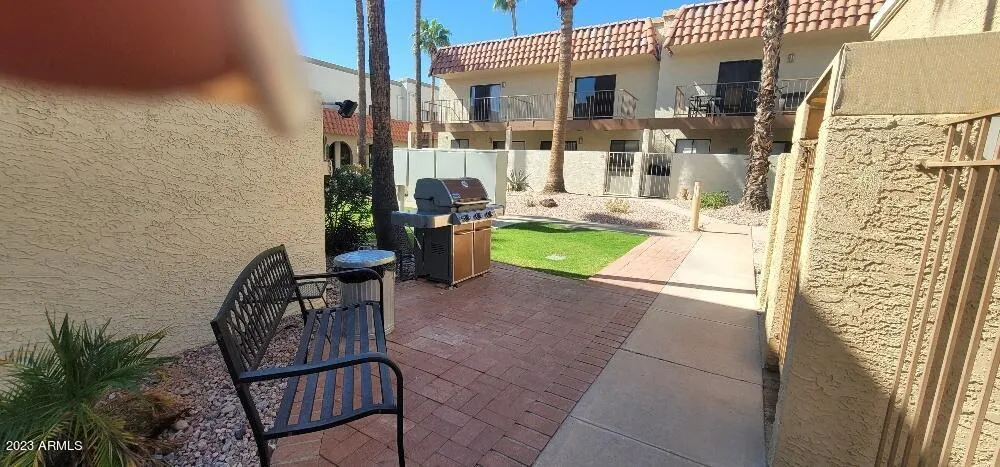 780