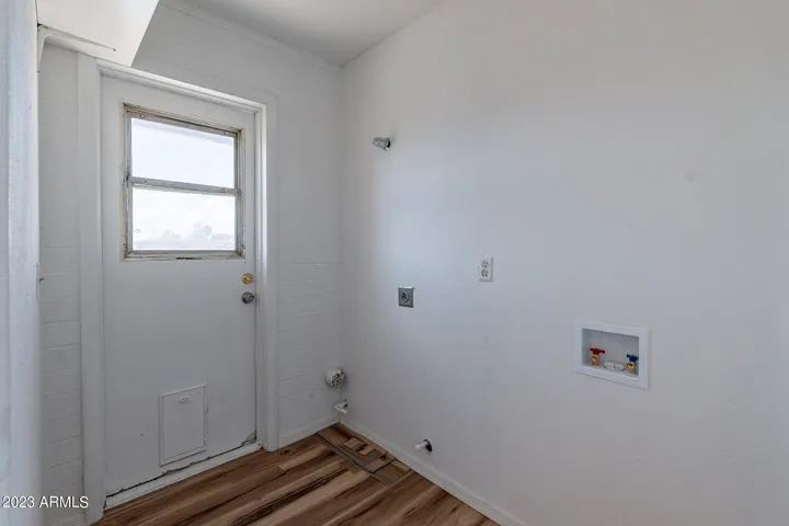 780