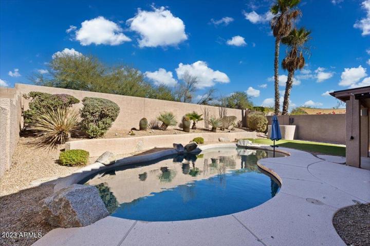 Pool Fence is ready to be installed.