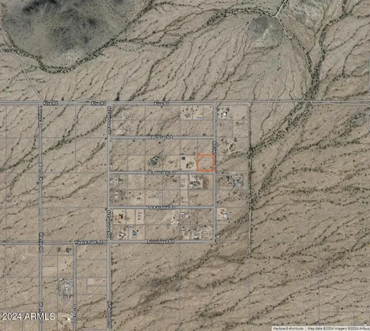 W Bearskin  Road, Casa Grande, AZ 85193