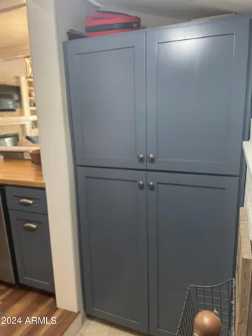 780